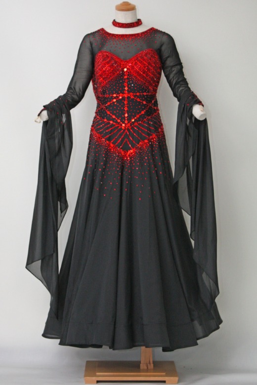 レンタル・販売ドレス一覧 | 各種お洋服・ドレスの製作取り扱い 